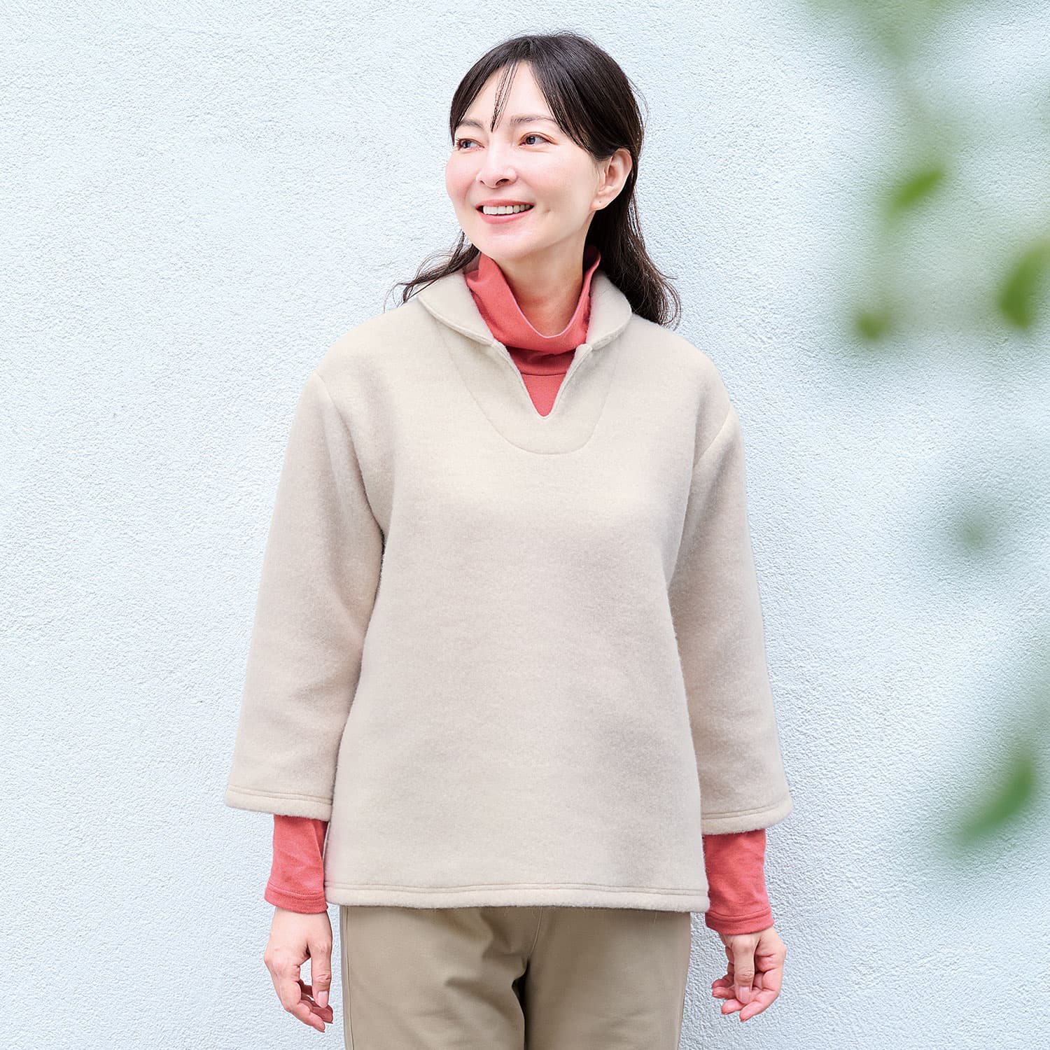 ウールボア丸衿プルオーバー