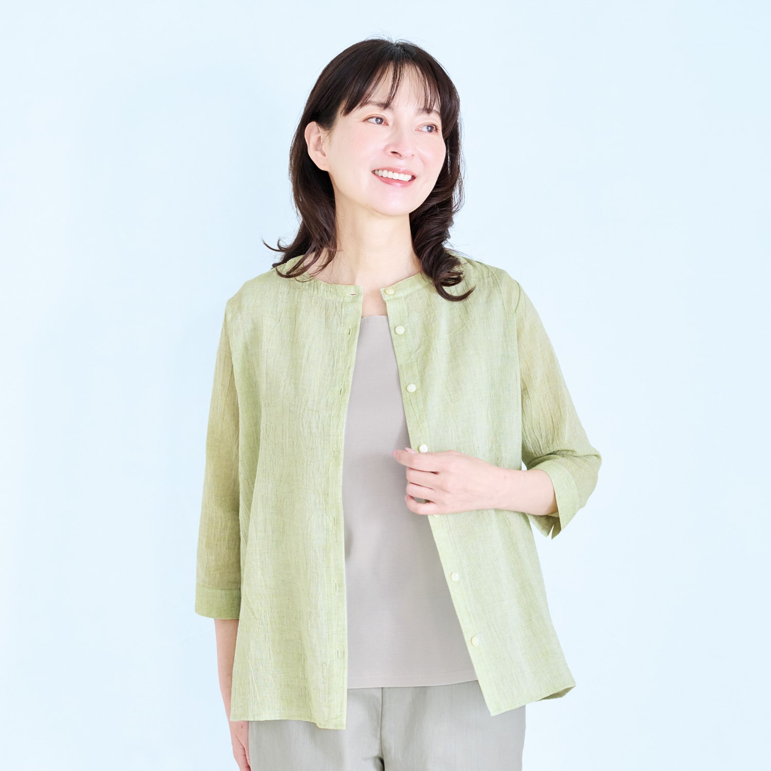 綿麻シャンブレーブラウス